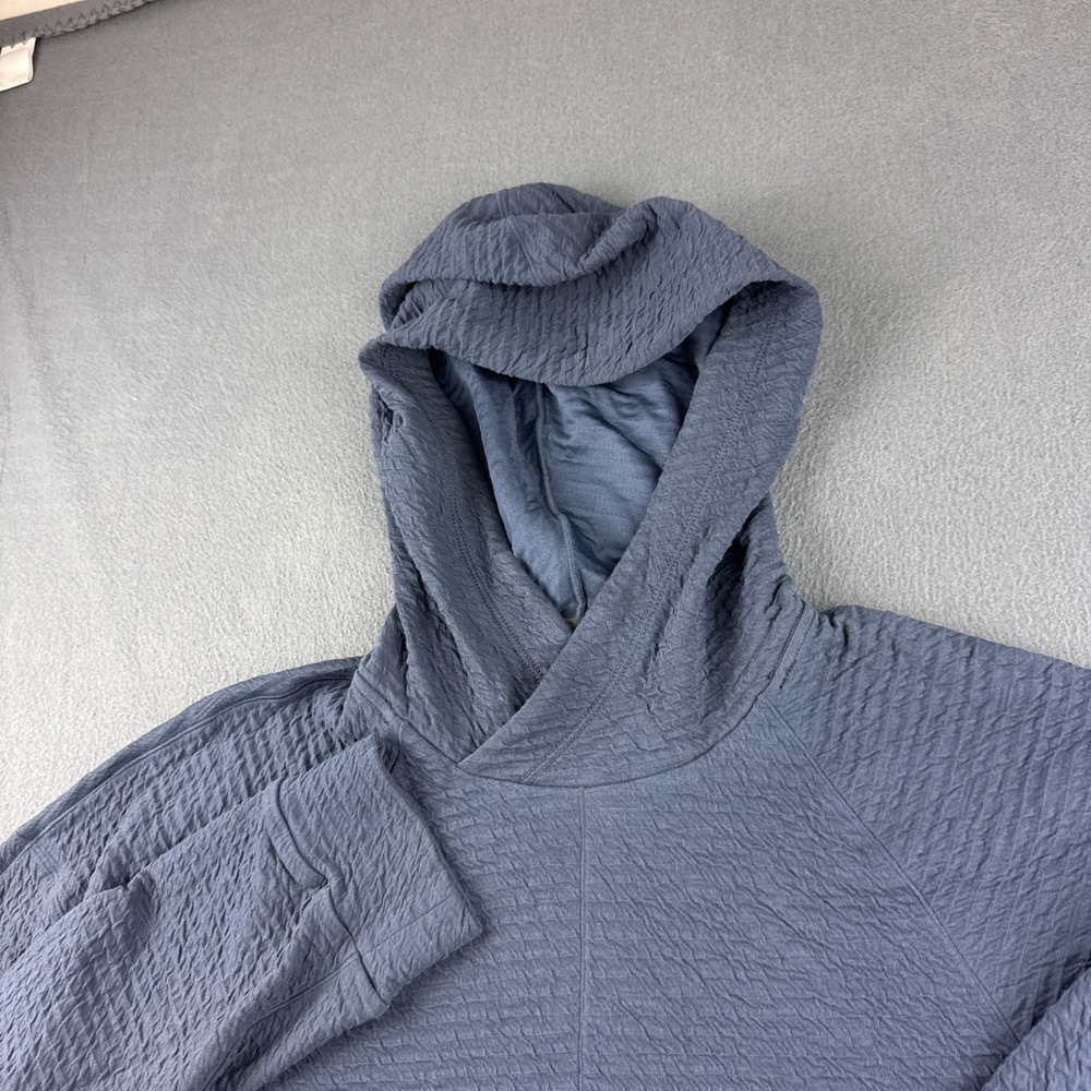 Nike Hoodie Men's M Blue Yoga Dri-FIT Textured Pullover Activewear DV9875-437